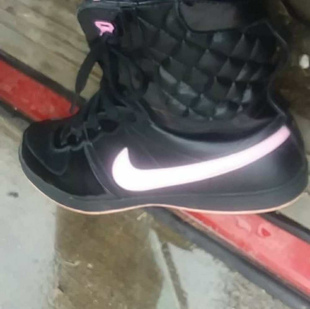 Nike boots